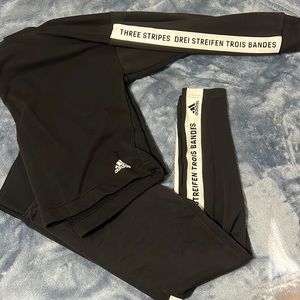 Adidas legging and pullover set leggings -medium/ top- large fits like medium